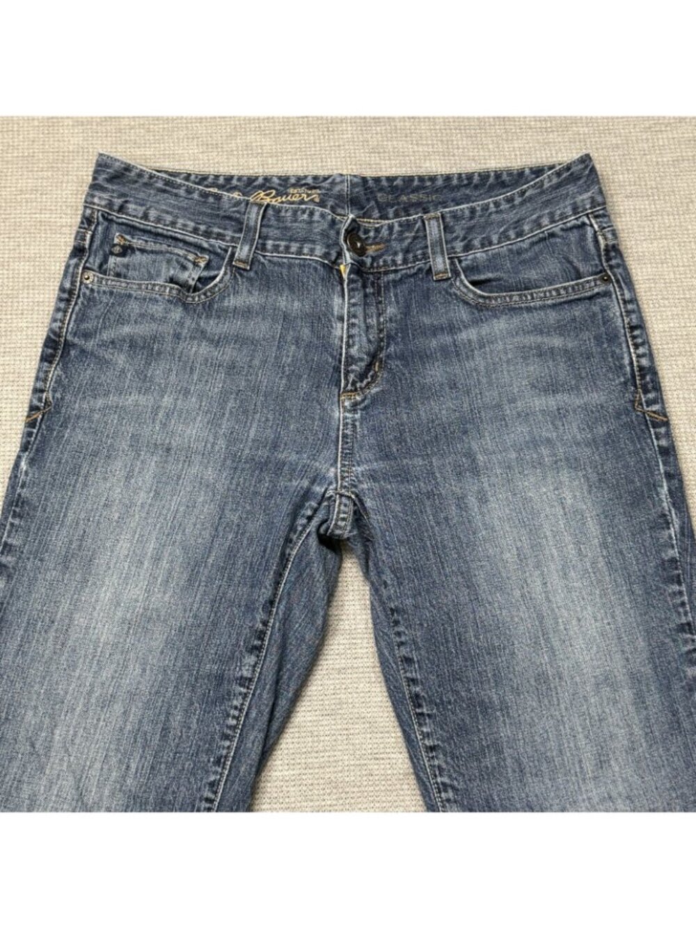 Eddie Bauer Bootcut Jeans Womens Size 8R Blue Denim Raw Cuffs Mid Rise Classic - Picture 7 of 13